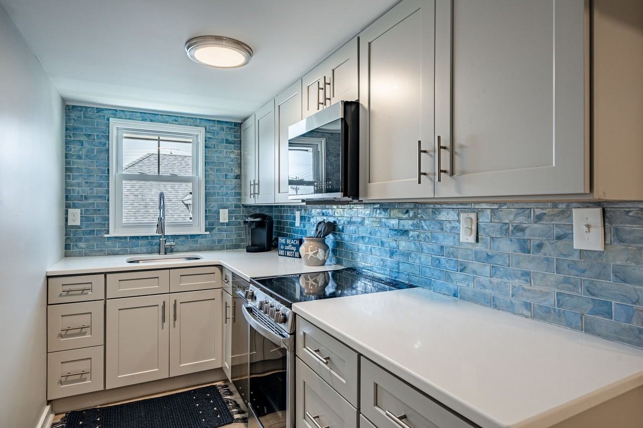 5708 Park Blvd #2 - Photo 4 of 18