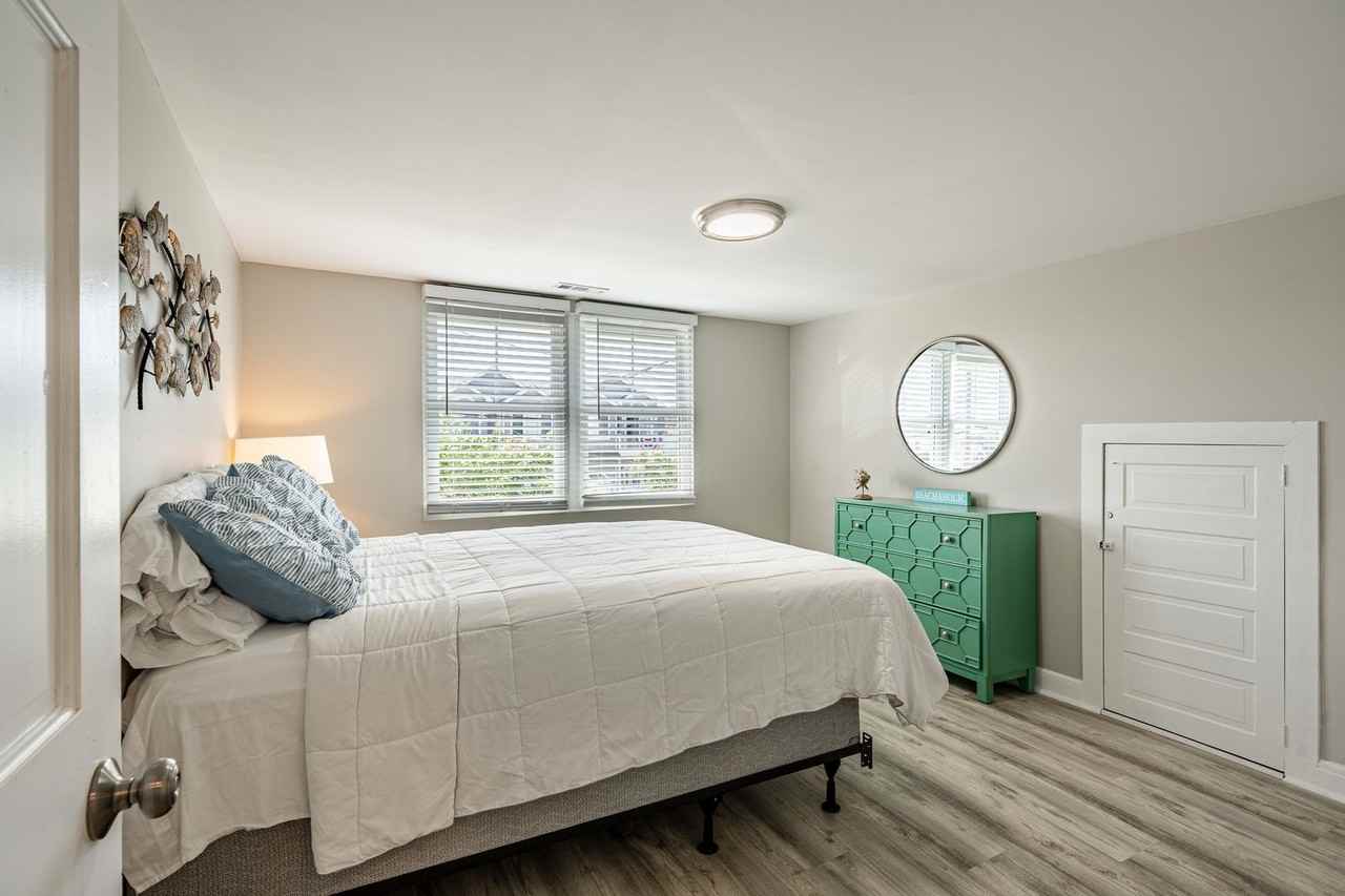 5708 Park Blvd #2 - Photo 7 of 18