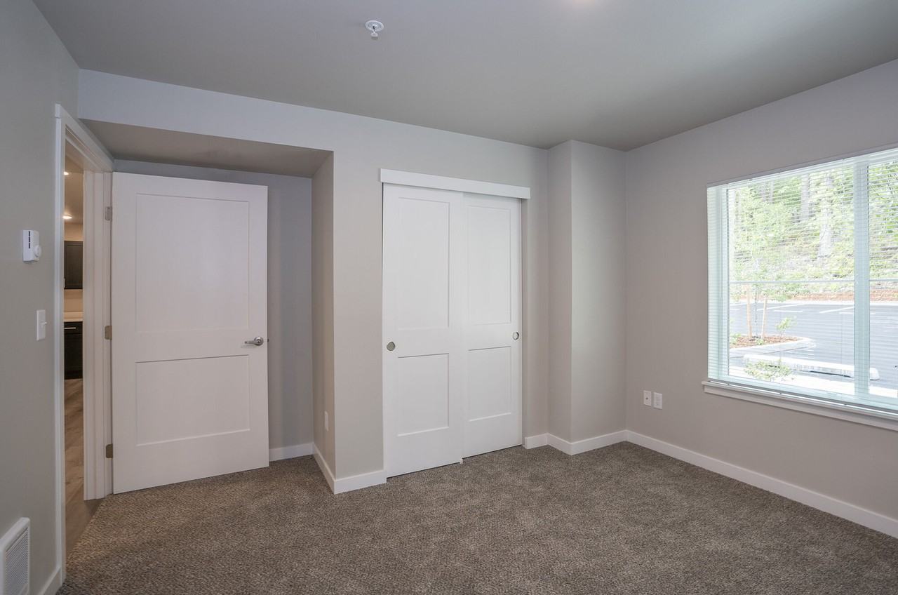 Hillside Apartments - Photo 7 of 12