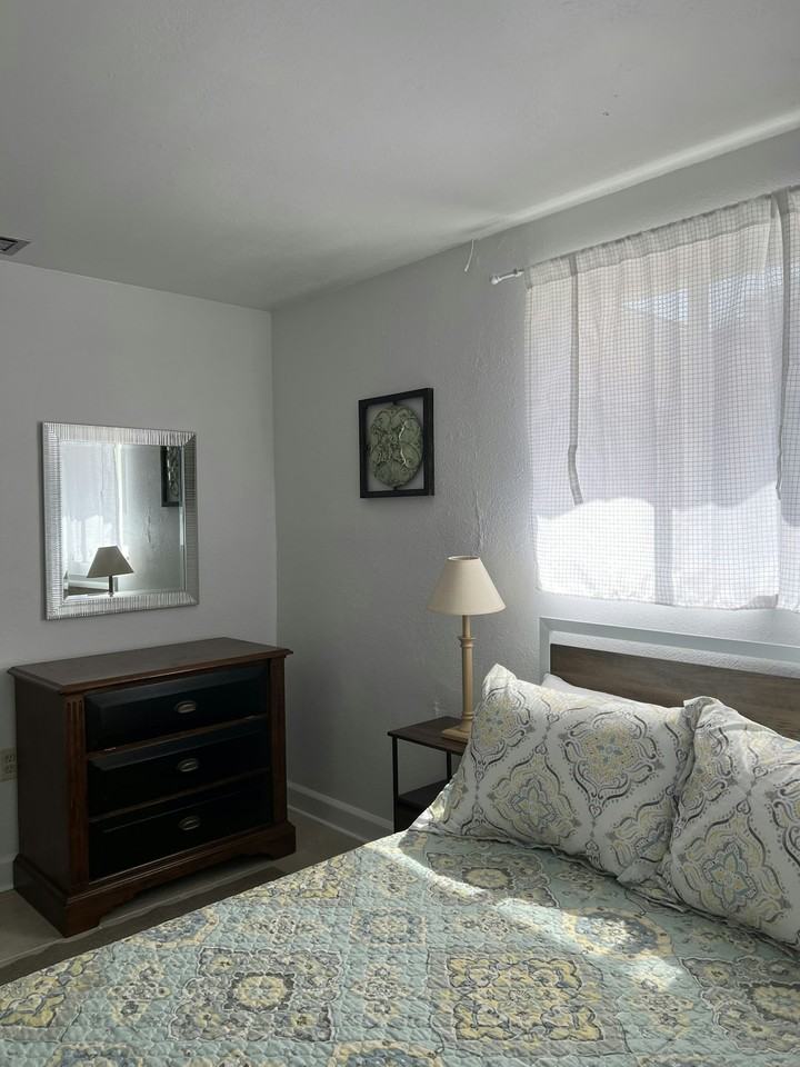 6915 Dimarco Rd - Photo 3 of 16