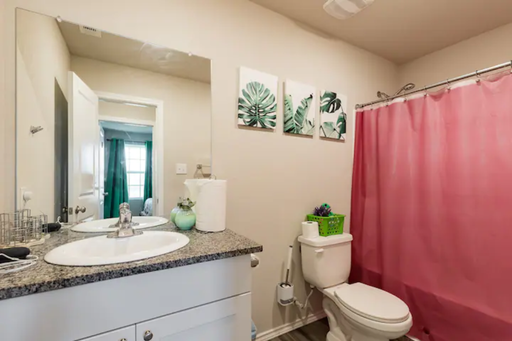 8234 Glasgow Dr, Unit 1 - Photo 5 of 13