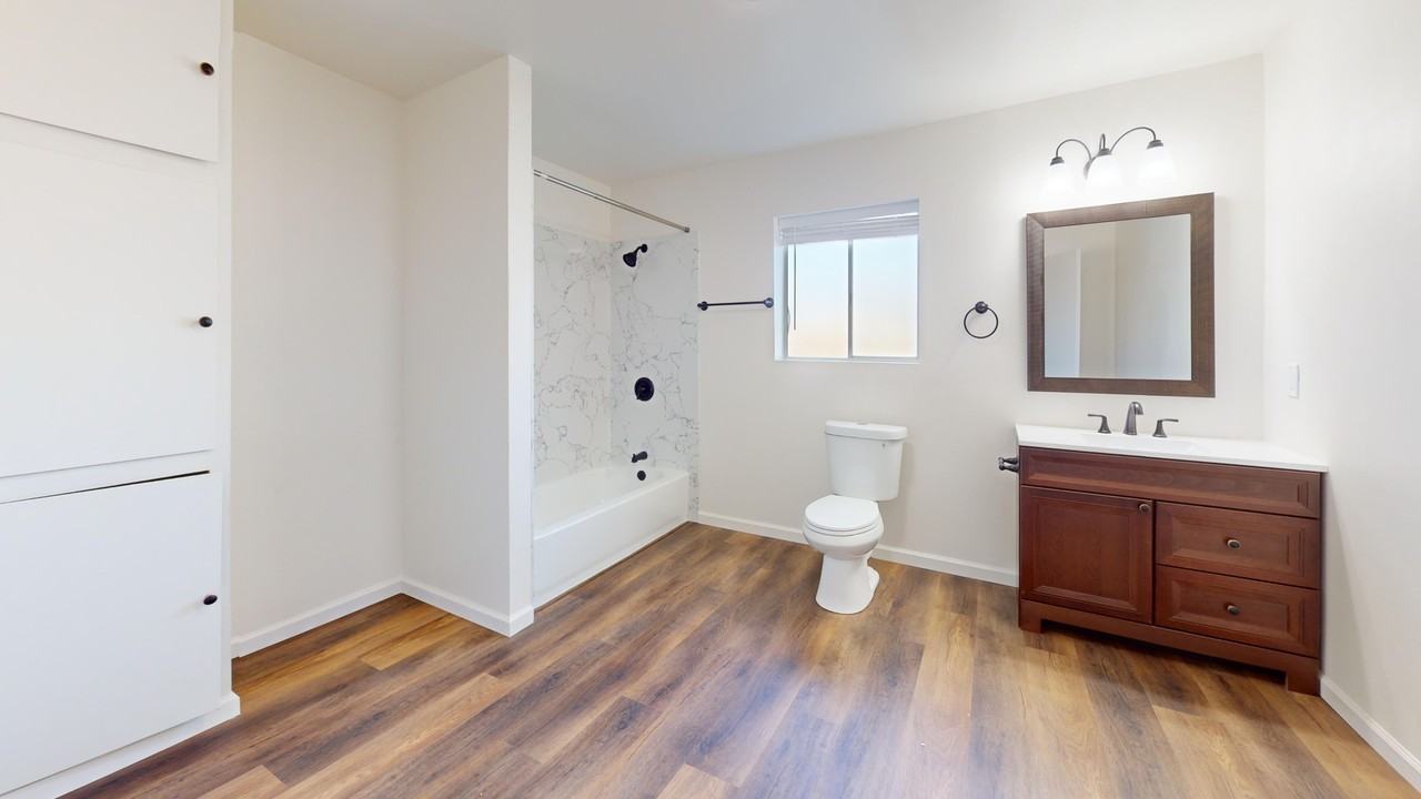 CA-0420 {415 Lake Boulevard} - Photo 3 of 9