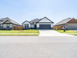 featured image of 1041 Monarch Rd