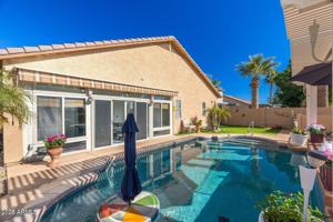 featured image of 12829 W Whitton Ave