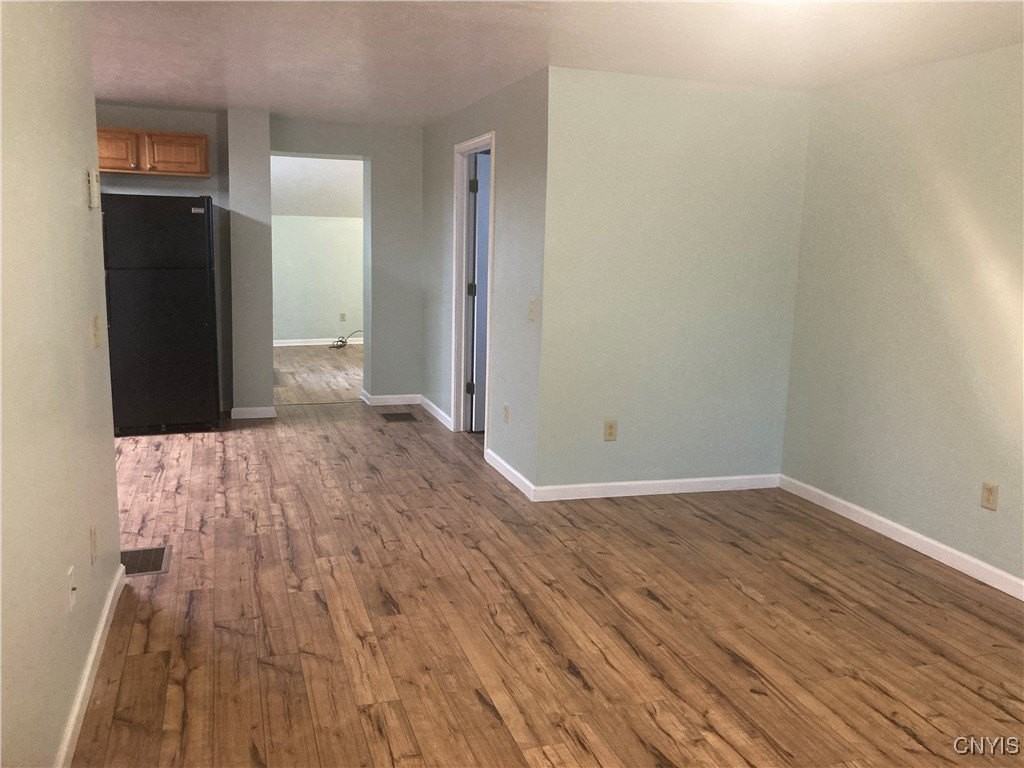 313 High St - Photo 4 of 11