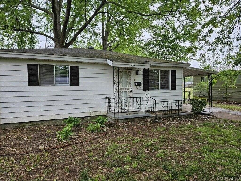 5607 Alpha St - Photo 2 of 13