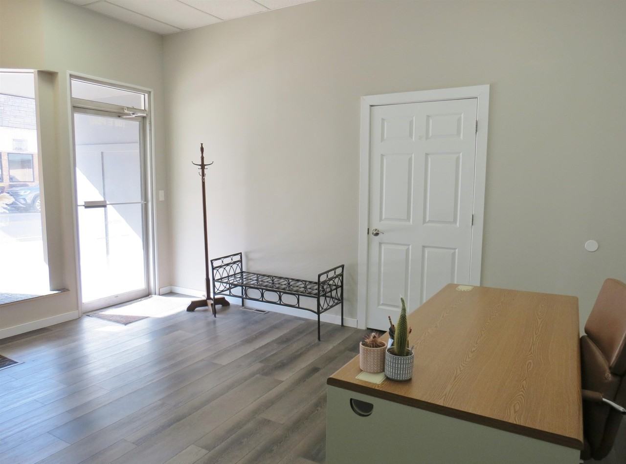 108 East Platt Street - Photo 5 of 9