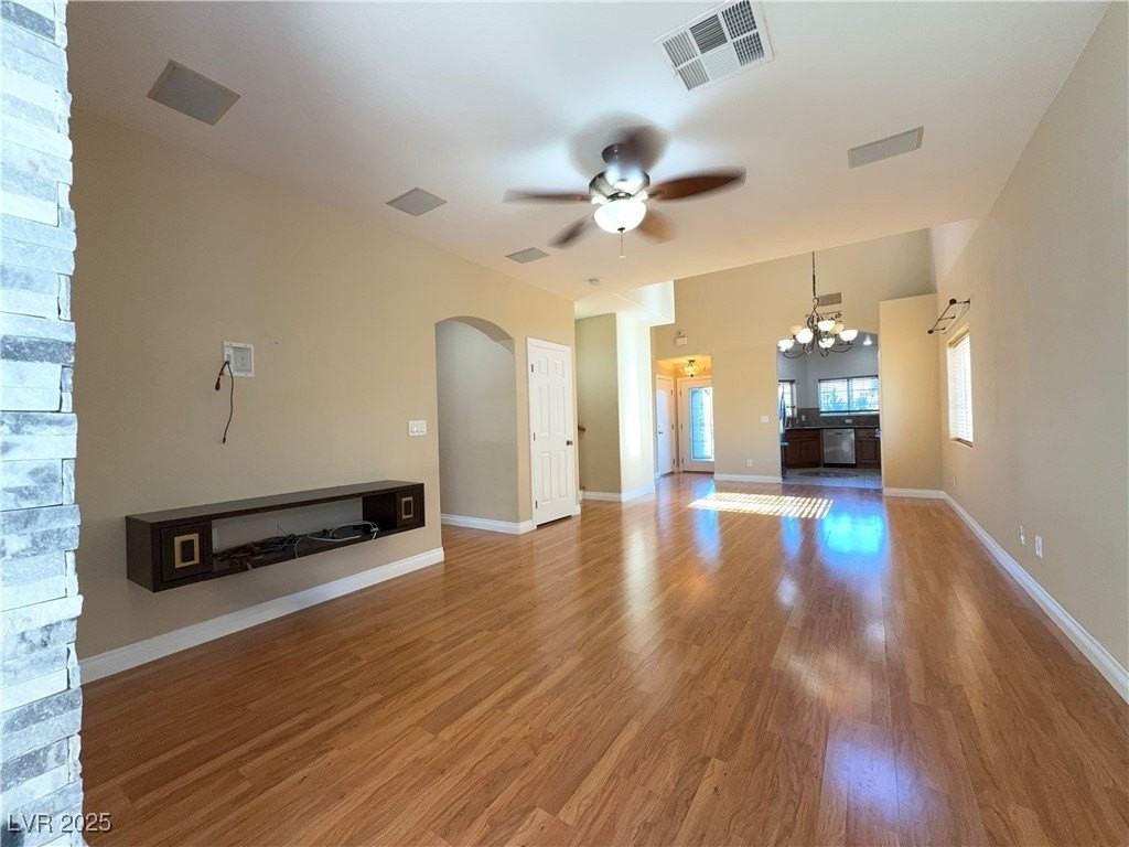 1353 Robbers Roost Ave - Photo 2 of 30