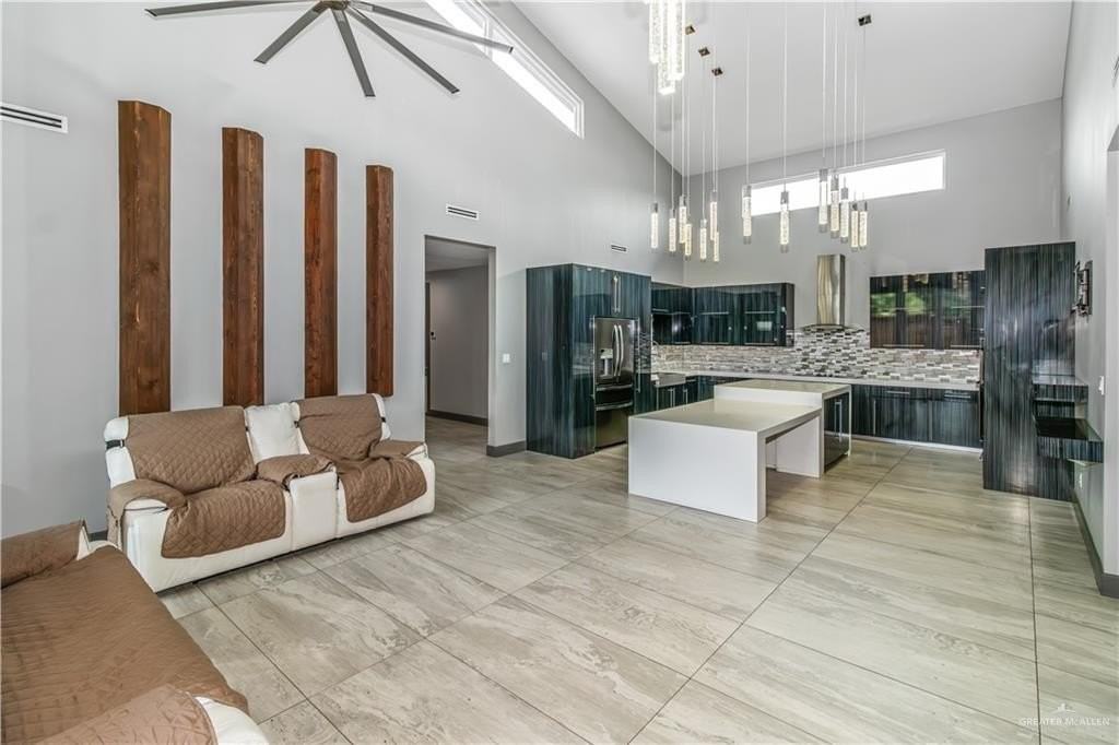 1828 Kilgore Ave - Photo 7 of 21