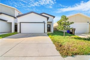 featured image of 2705 W Kerria Ave