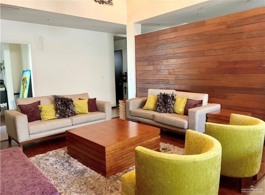 302 Grovewood Ave - Photo 2 of 7