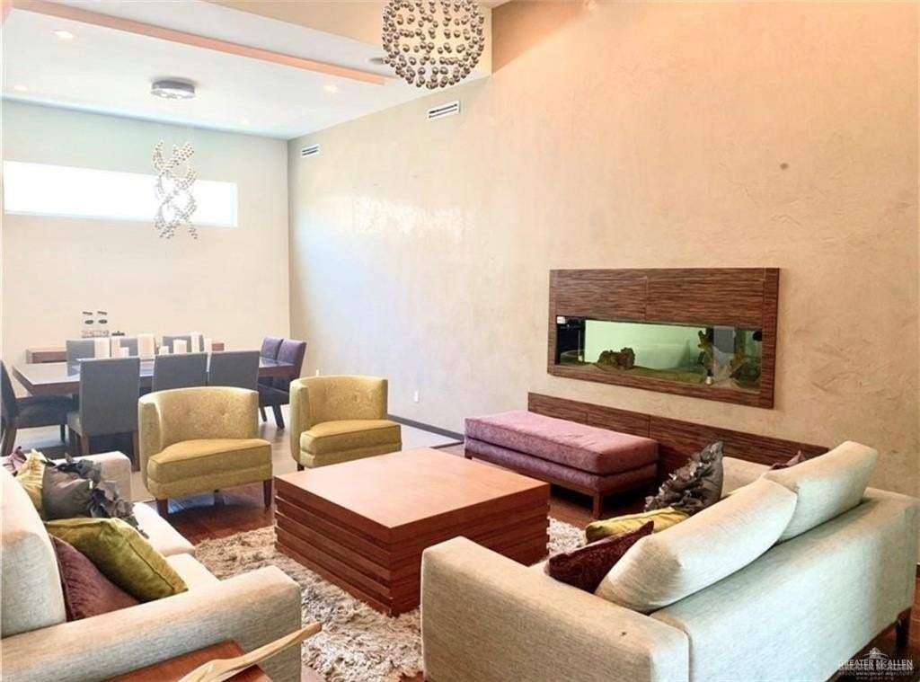 302 Grovewood Ave - Photo 4 of 7