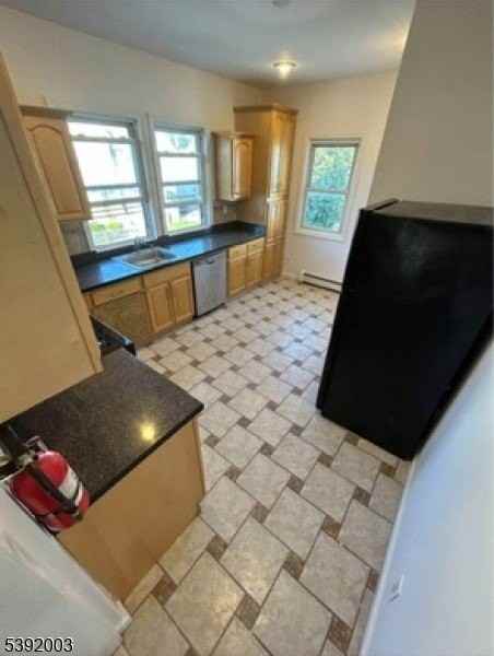 466 Cortlandt St 2nd Fl #2 - Photo 2 of 18