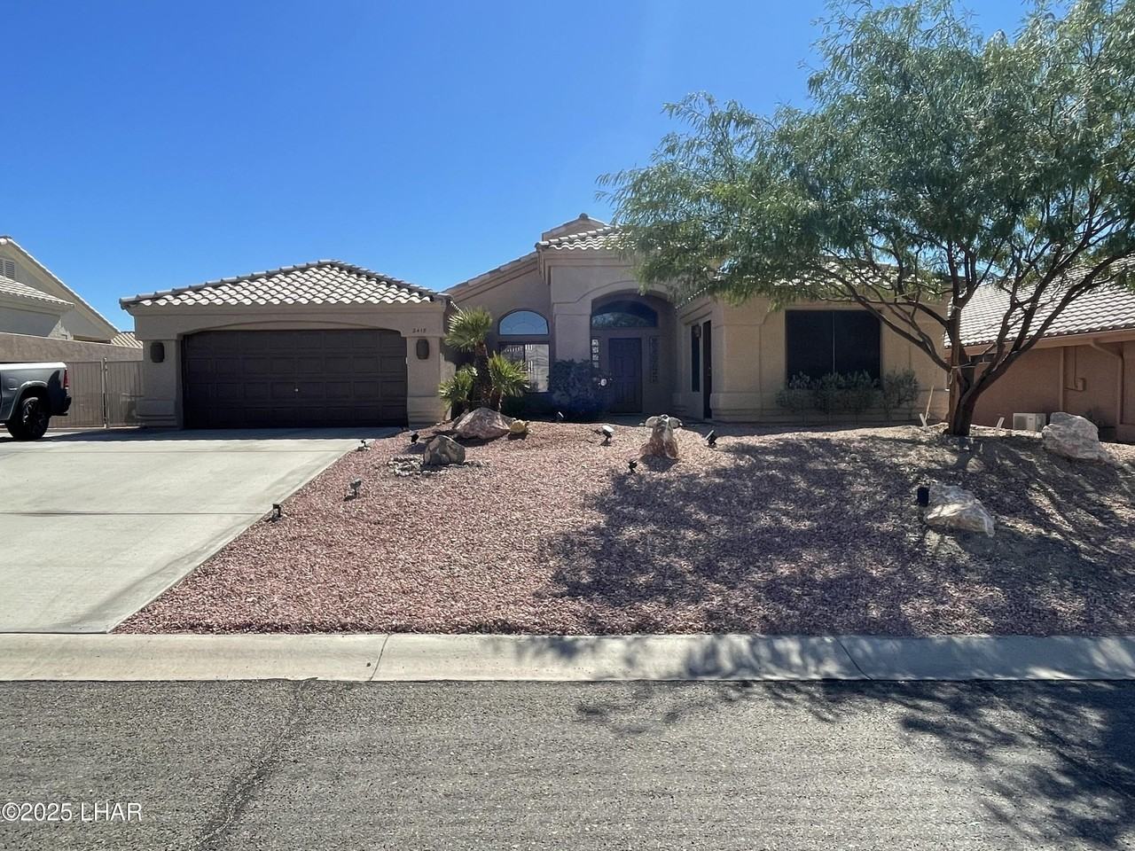 2418 East George Lane