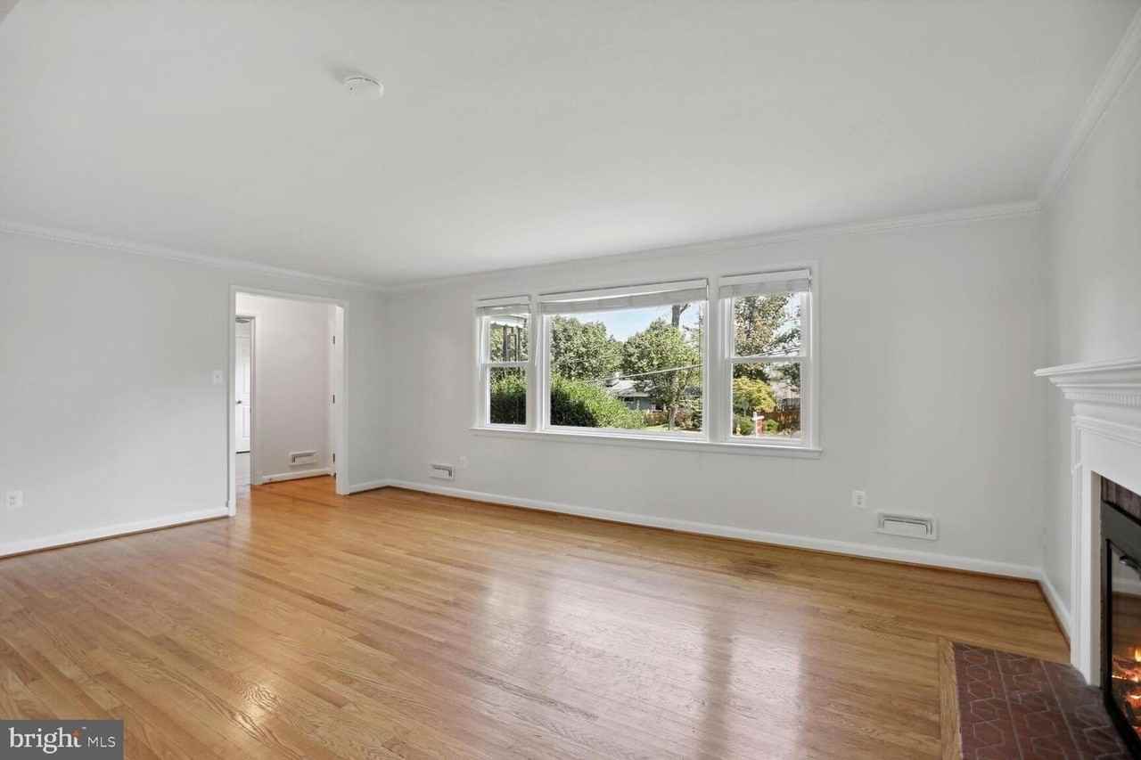 3420 N Glebe Rd - Photo 6 of 24