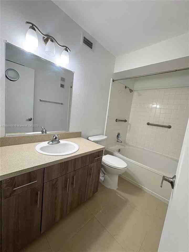 10691 Sw 155th Pl #1509 - Photo 7 of 16