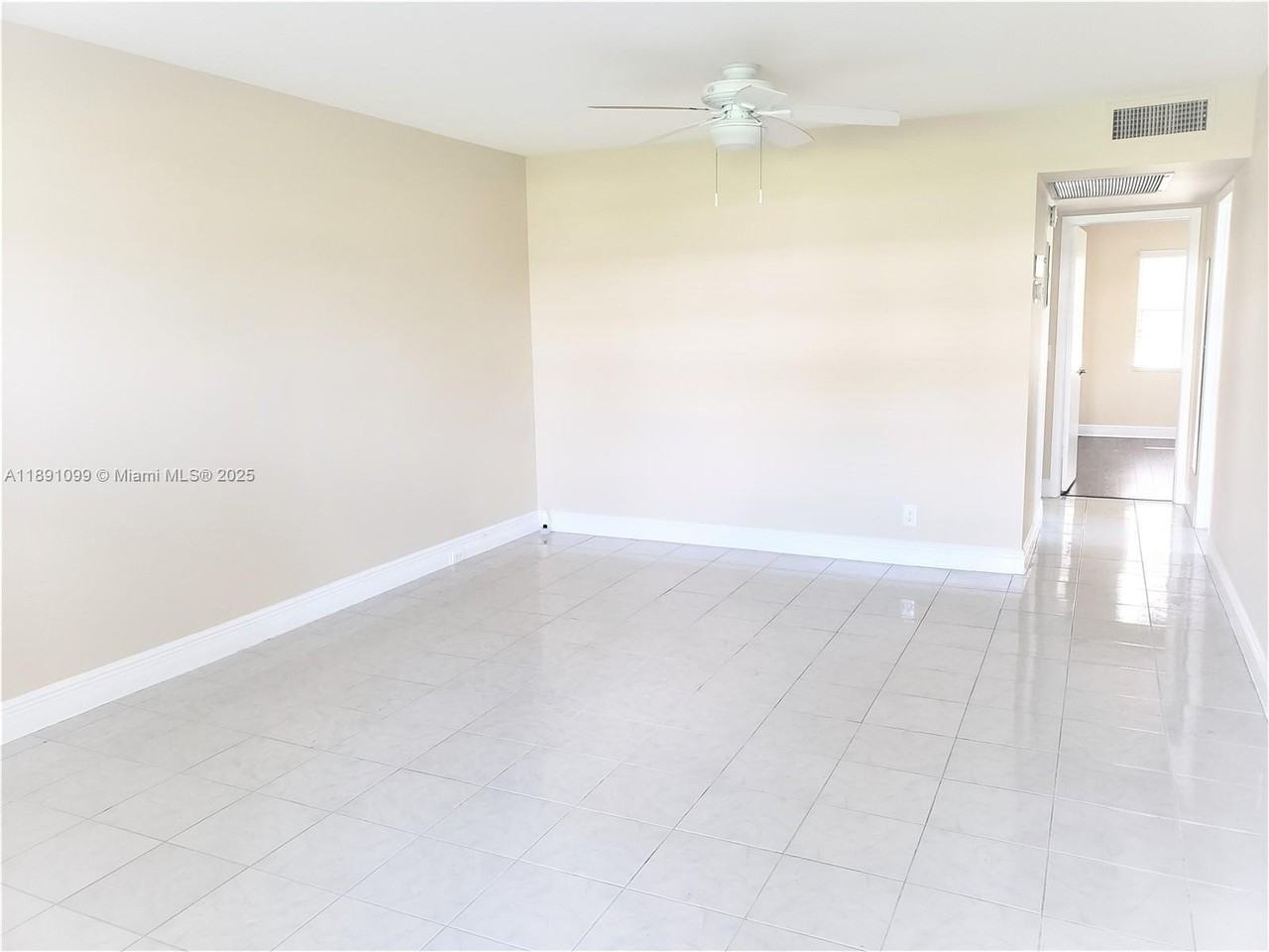 98 Fanshaw C #98 - Photo 2 of 8