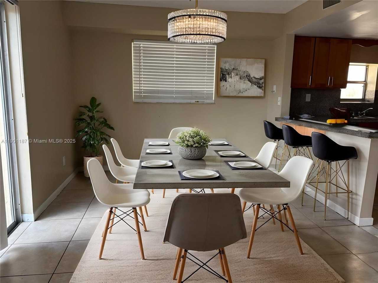 6541 Southwest 41st Court #173 - Photo 3 of 24