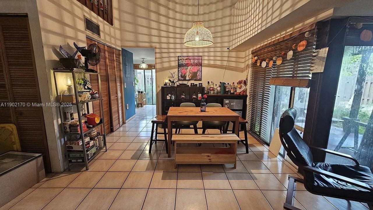 13235 Sw 110th Ter #18-3 - Photo 2 of 14