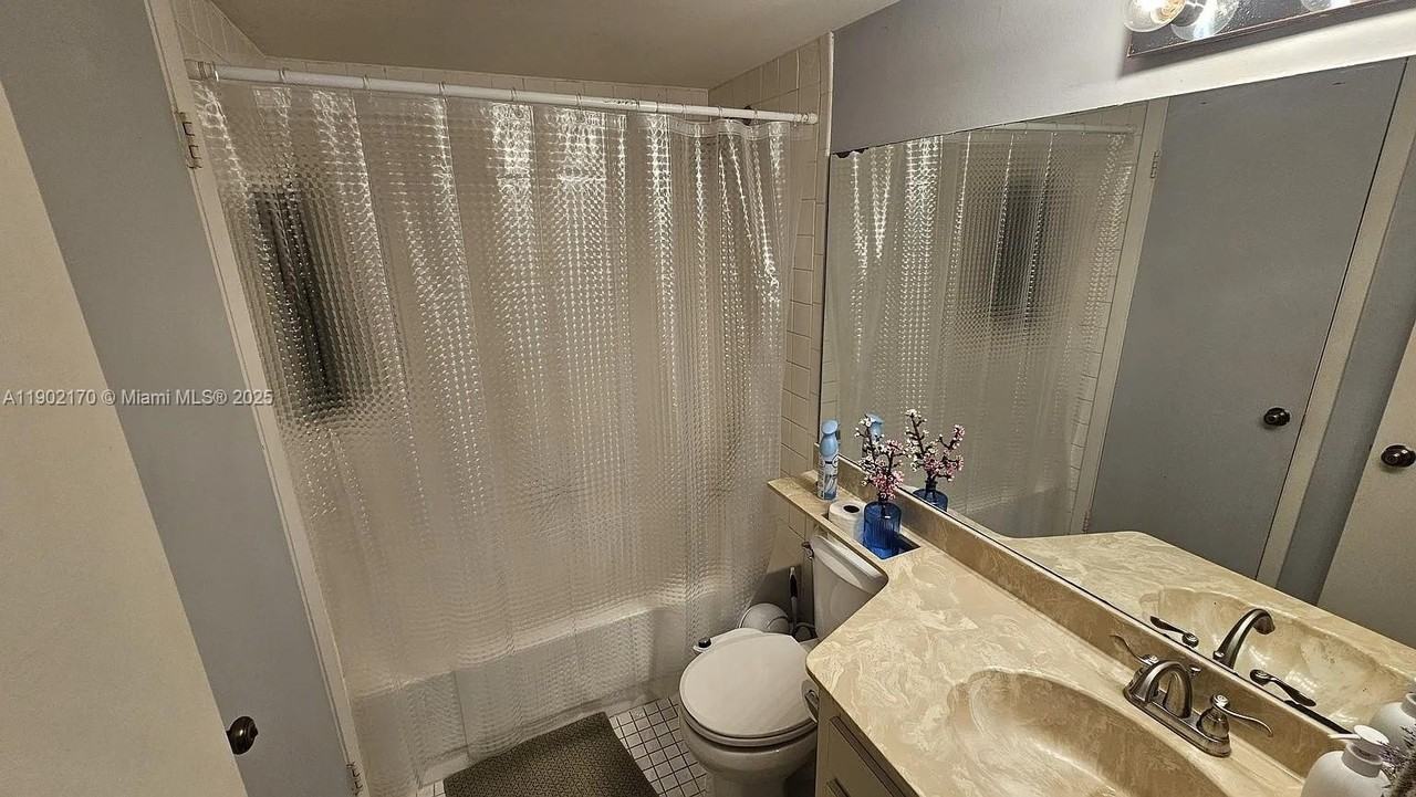 13235 Sw 110th Ter #18-3 - Photo 6 of 14