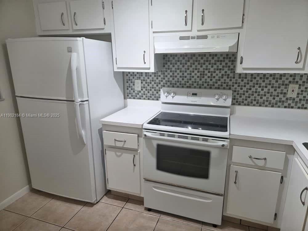 7406 Woodmont Terrace #105 - Photo 5 of 24