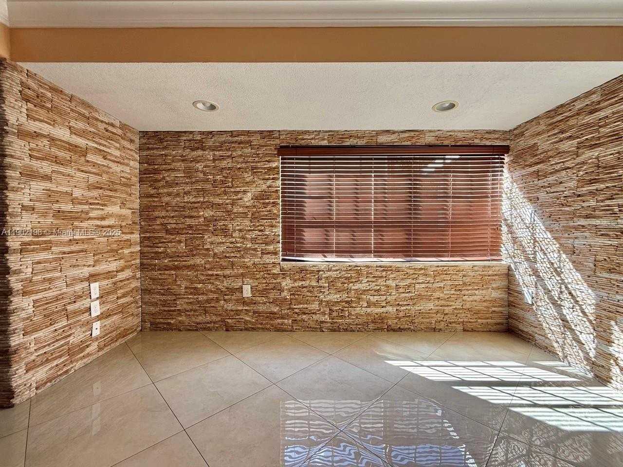 12672 Nw 9th Way - Photo 6 of 25