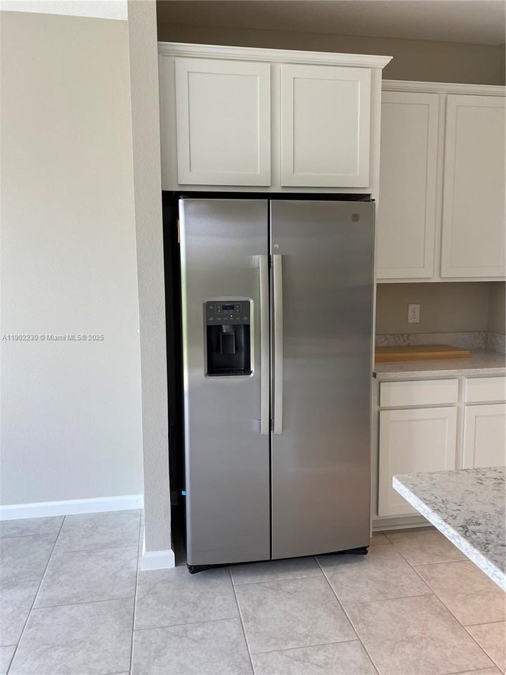 308 Lake Smart Cir #308 - Photo 7 of 25