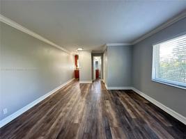 featured image of 1400 Ne 56th St #314