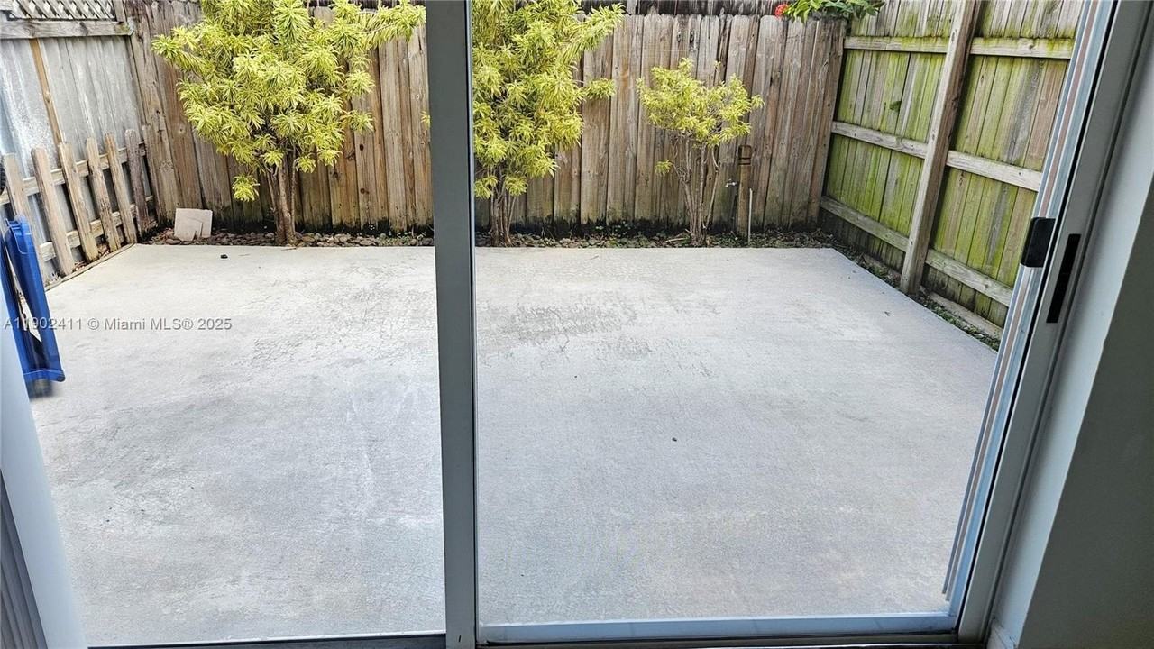 8079 Nw 8th St #9 - Photo 2 of 41