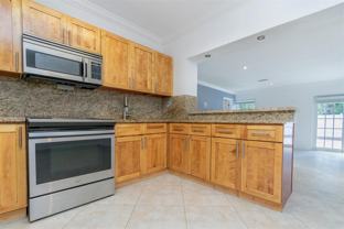 1000 Sw 73rd Ave - Photo 1 of 1