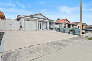 8765 Nw 111th Ter - Photo 1 of 1