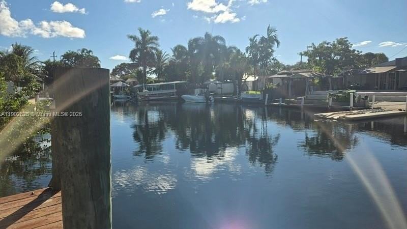 2622 Sheridan St #0 - Photo 4 of 18