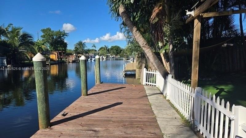 2622 Sheridan St #0 - Photo 5 of 18