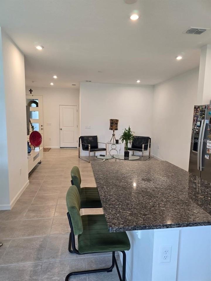 1131 Boardwalk Pl - Photo 5 of 23