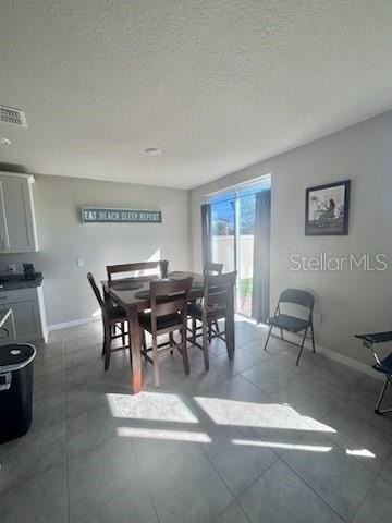 384 Guadlupe St - Photo 7 of 20