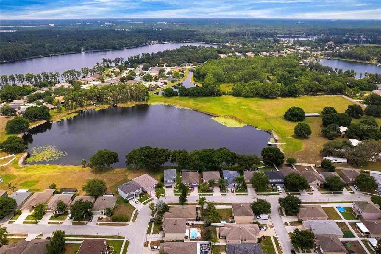 1315 Loretto Circle - Photo 5 of 41