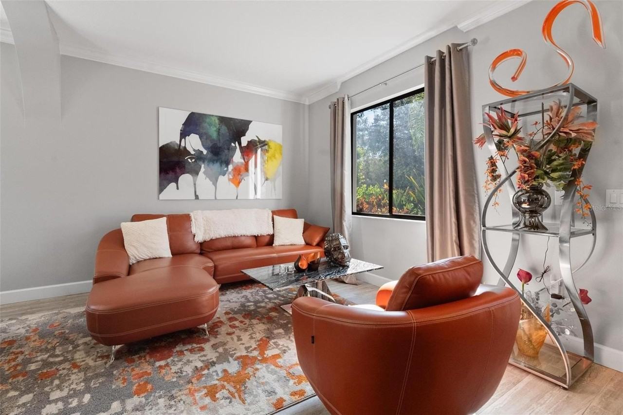 13228 Royal George Ave - Photo 6 of 41