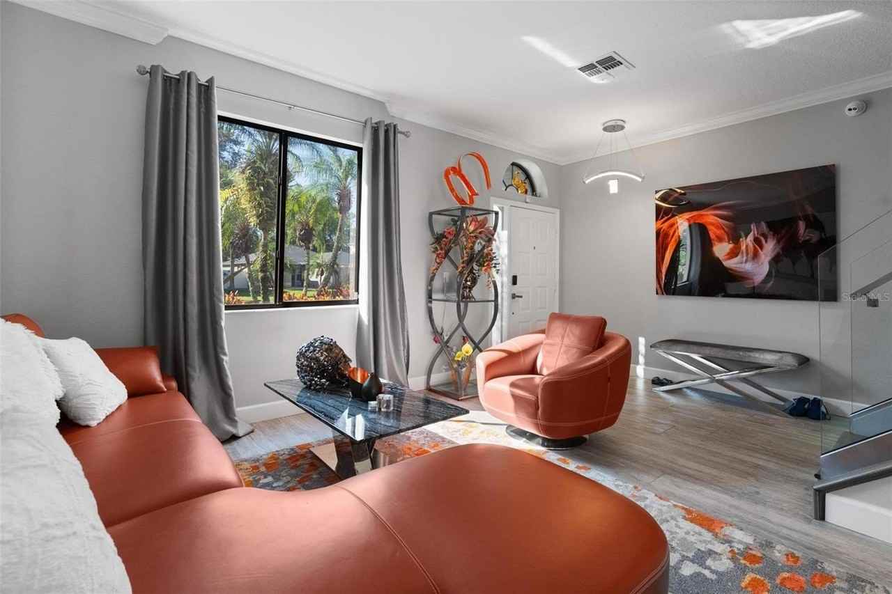 13228 Royal George Ave - Photo 7 of 41