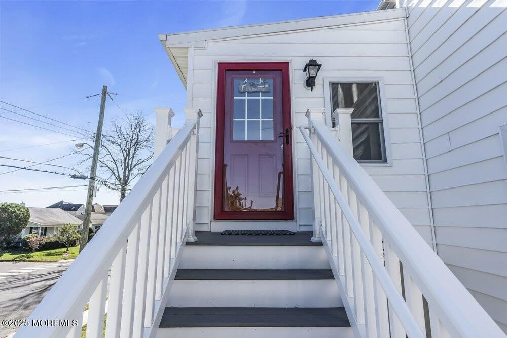 101 Saint Louis Ave - Photo 3 of 39