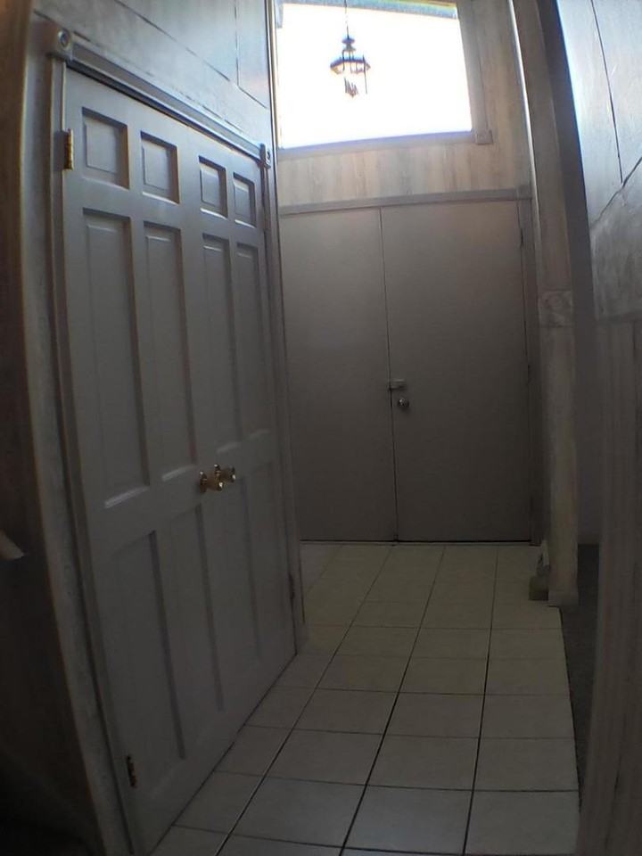 24805 West Murphy Road - Photo 3 of 20