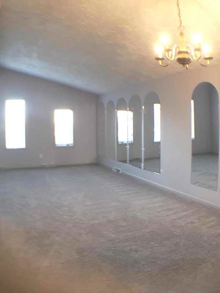 24805 West Murphy Road - Photo 6 of 20