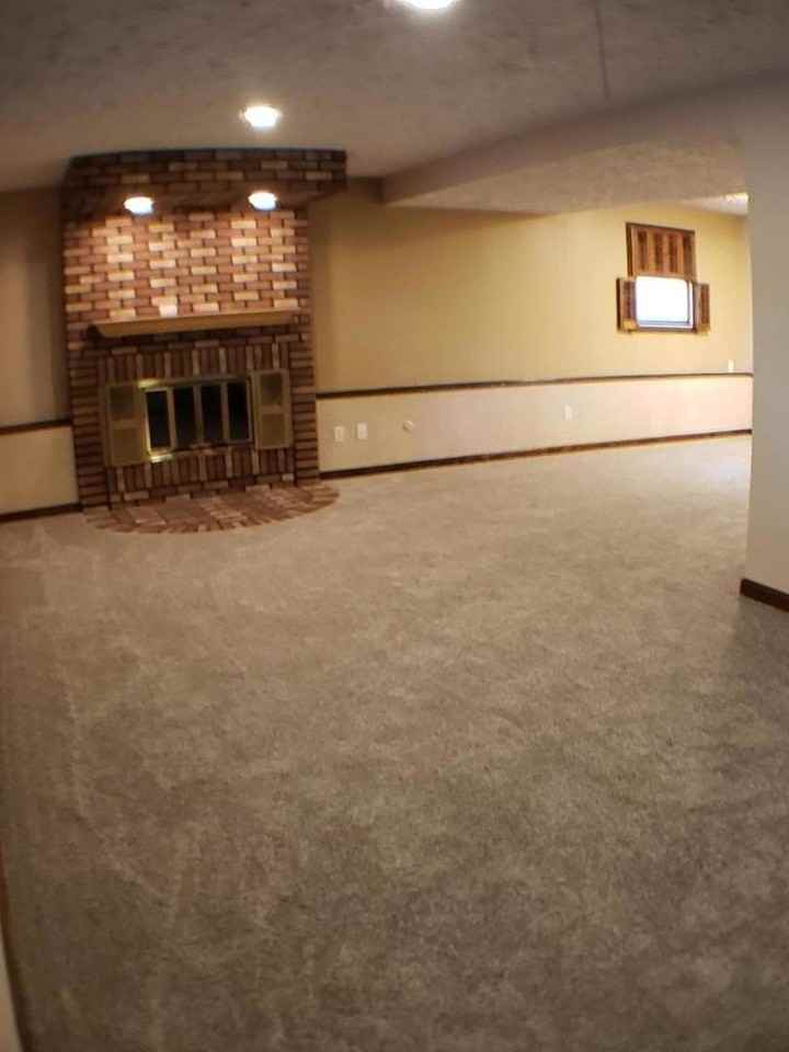 24805 West Murphy Road - Photo 7 of 20