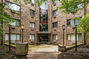 5306 N Cumberland Ave #323 - Photo 1 of 1