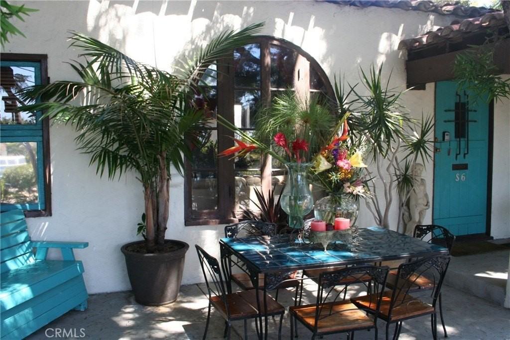 243 Avenida Madrid - Photo 2 of 5