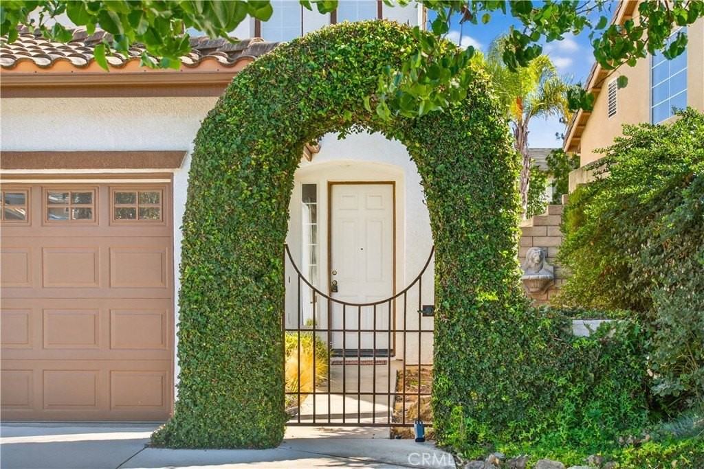 660 Camino De La Luz - Photo 2 of 35