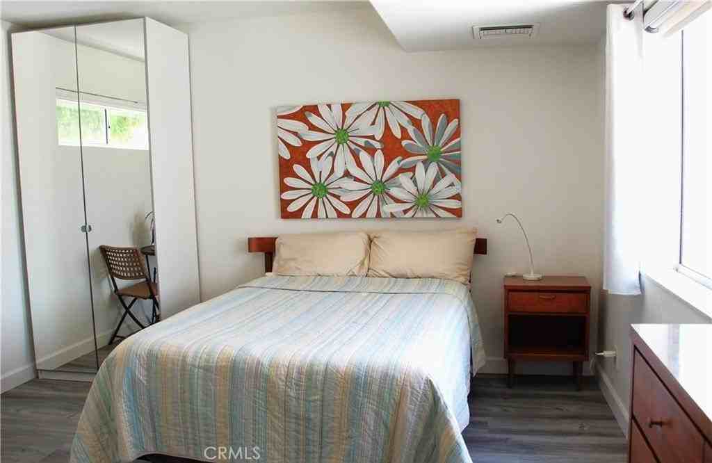 27851 Lake St - Photo 5 of 13