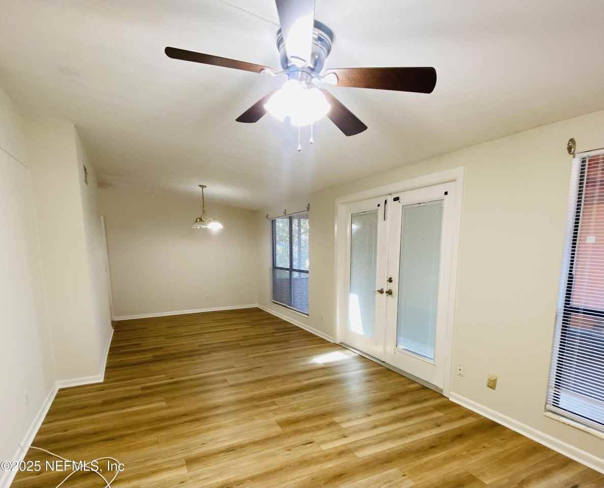 11303 Americana Lane - Photo 3 of 22