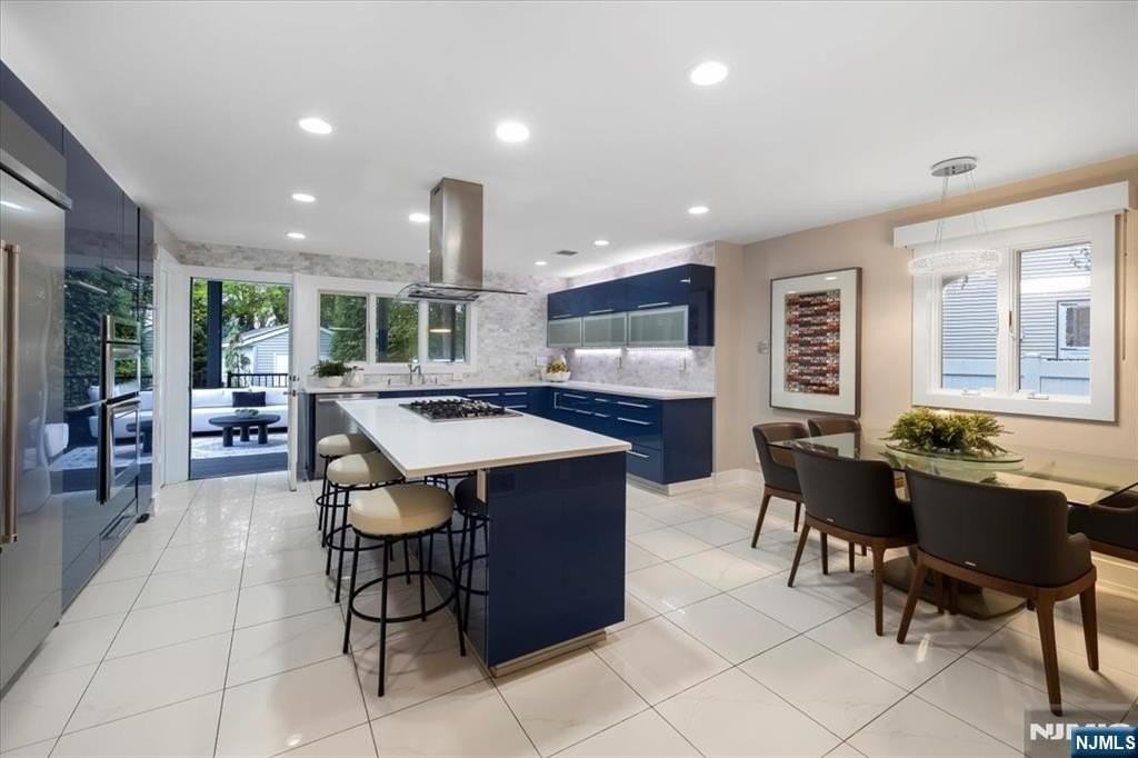 827 Alden Rd - Photo 6 of 34