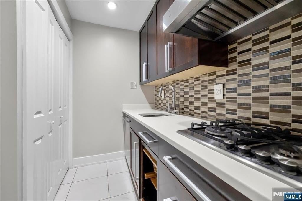 827 Alden Rd - Photo 7 of 34