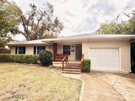 1001 Cole St - Photo 1 of 1